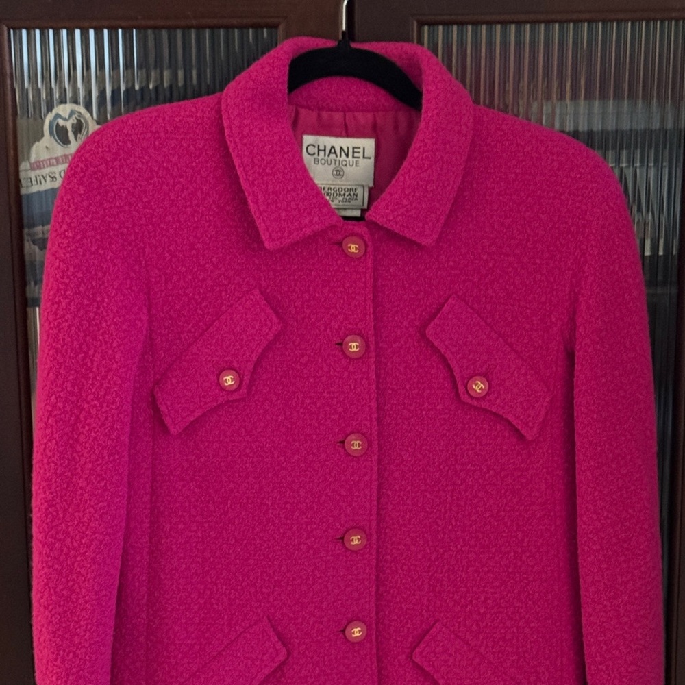 CHANEL 1995 Fall Winter Fuchsia Wool Jacket with CC Candy Buttons SIZE 38